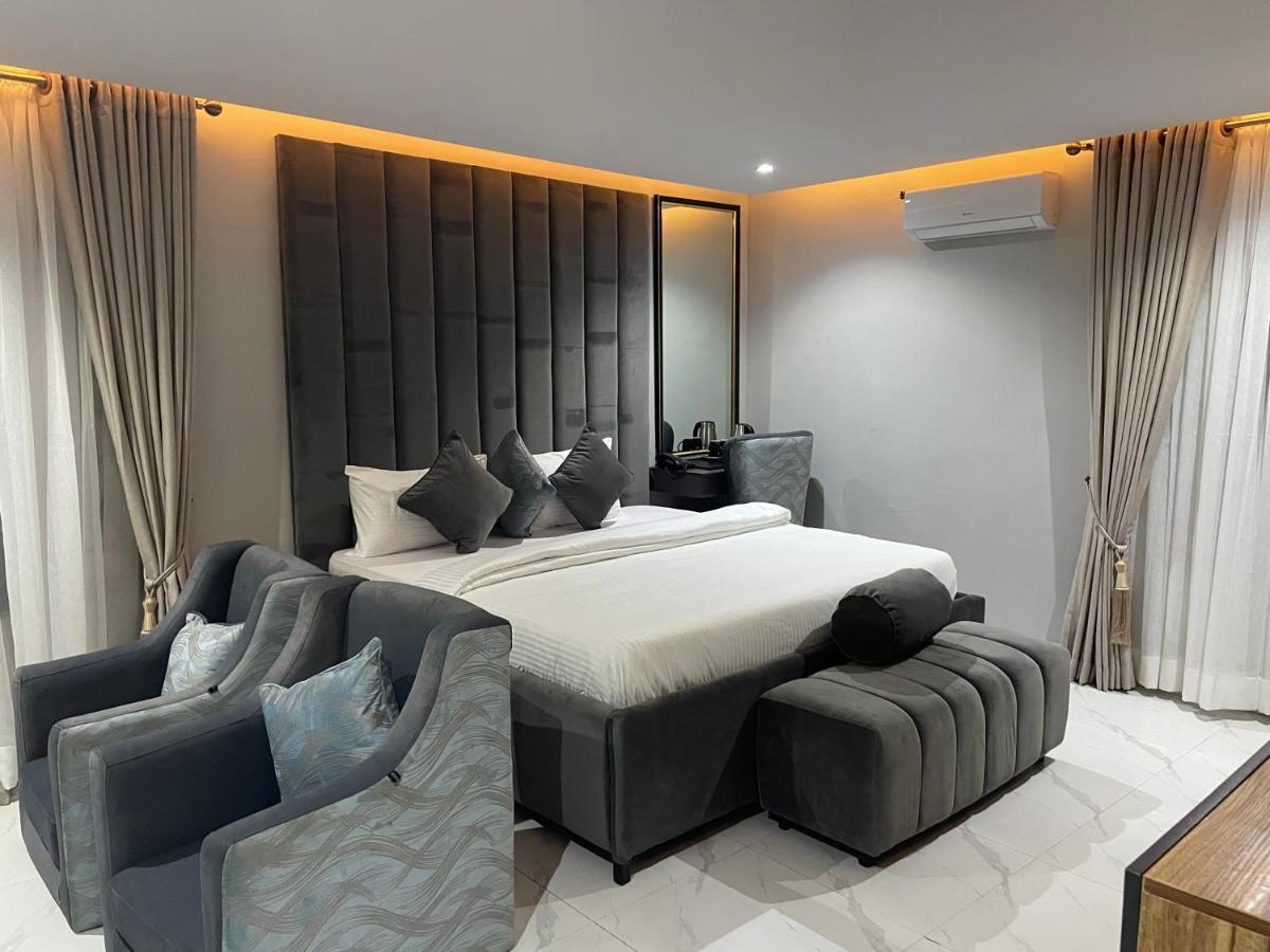 Choice Suites Signature Ikeja Exterior photo